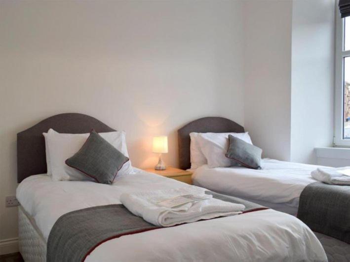Courtyard Holiday Apartments Inverkeithing Exteriér fotografie